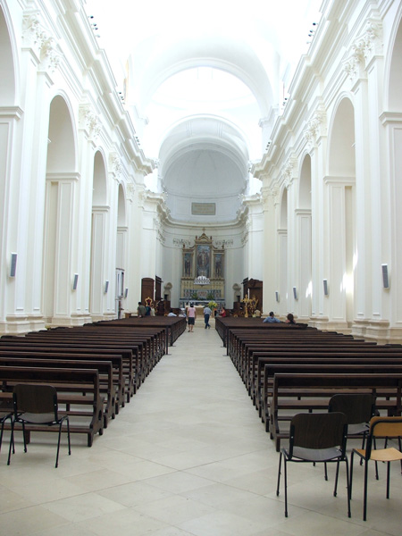 La cattedrale di Noto, navata centrale