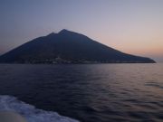 Stromboli vista dalla barca