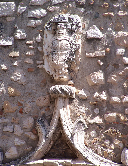 Taormina, fregio architettonico